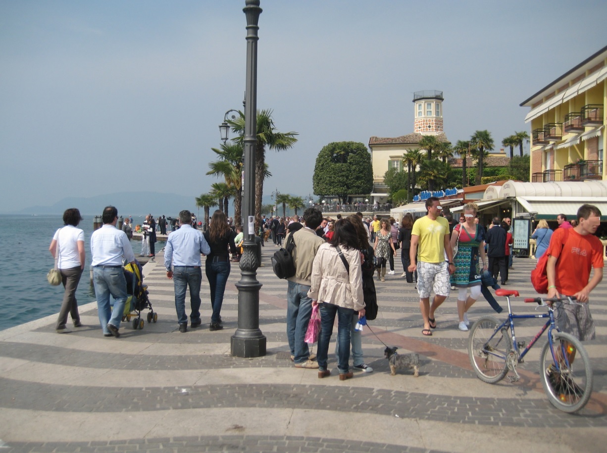 Promenade in Lazise