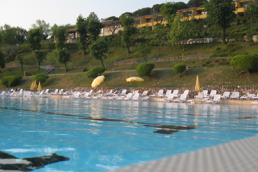 Ferienanlage mit Pool am Gardasee